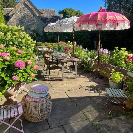 Pytts House Boutique Bed & Breakfast Burford Esterno foto