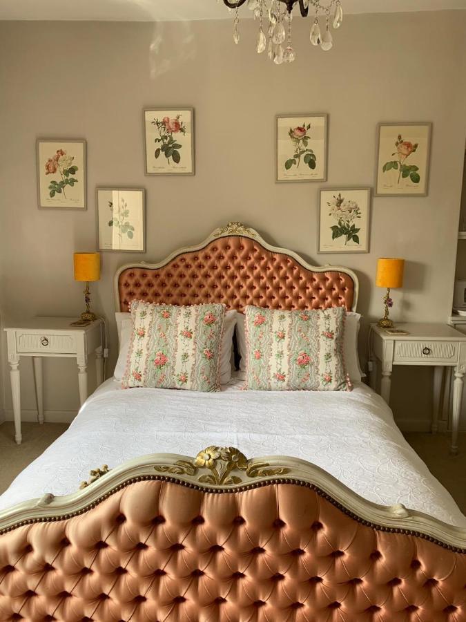 Pytts House Boutique Bed & Breakfast Burford Esterno foto